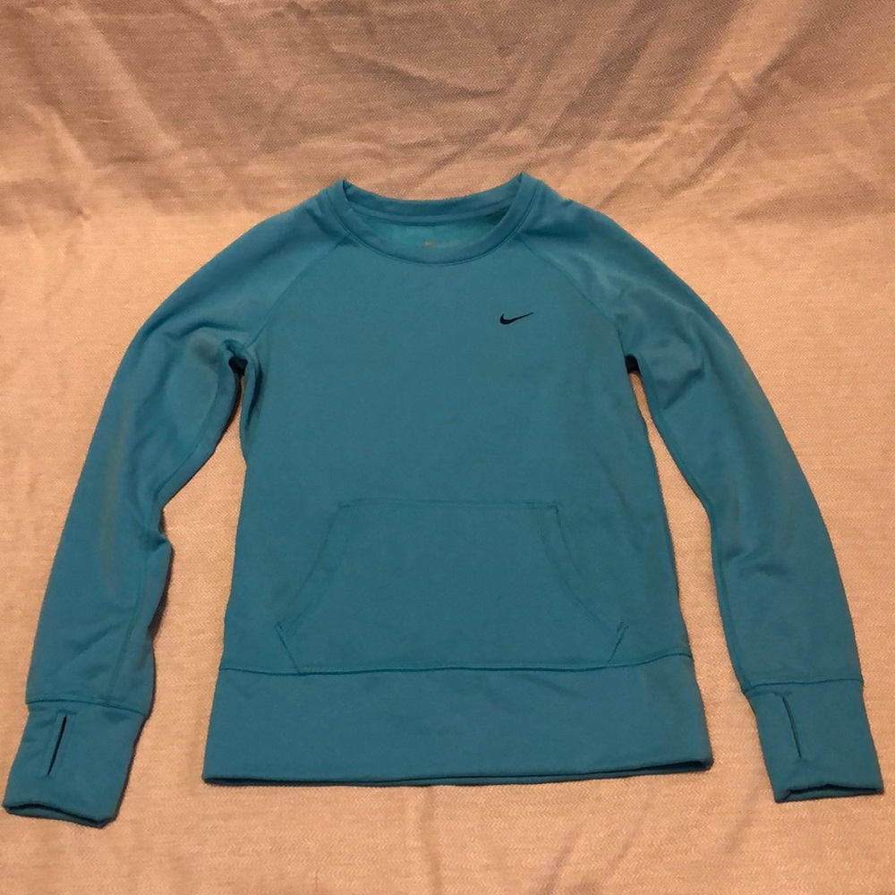Nike women’s sweatshirt